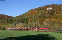 IRE 3206 (Ulm Hbf-Neustadt(Schwarzw)) mit Schublok 218 410-9 bei Hausen im Tal 14.10.17