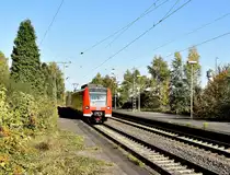 RB 33 nach Aachen Hbf bei der Einfahrt in Erkelenz am Sonntag den 15.10.2017