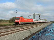 Niederschopfheim - 30.10.17 : vielleicht meine letzte Fototour vor dem Aufbau der Lärmschutzmauer. 101 015 mit dem EC 207 Frankfurt - Zürich.