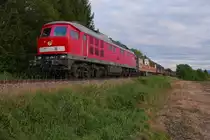 Aus Richtung Friedrichshafen kommend f�hrt am 18.09.2017 bei Markdorf 232 259-2 mit einem  Rheintalbahn-Umleiter  nach Radolfzell/Singen.