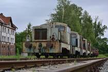 Im Traditionsbetriebswerk Staßfurt warten einige DR 102er auf die Aufarbeitung. Die meisten von ihnen stammen von einem Sprengstoffwerk.

Staßfurt 05.08.2017