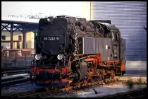 997241 vor dem damals neuen Lokschuppen in Wernigerode am 10.12.1991.