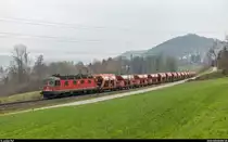SBB Re 6/6 11645  Colombier  am 17. November 2017 mit einem Kieszug zwischen Pfungen und Embrach-Rorbas.