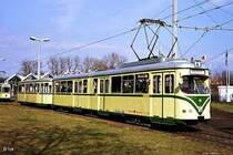 HTw 35 + HBw 201 (DWM 1957) an der (H) Lincolnsiedlung (27. M�rz 2004) 