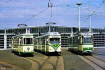 Die historischen Triebwagen 113 (Cred� 1940), 35 (D�wag 1962) und 15 (LHB 1968) sind im Btf. Altewiek zum Fototermin angetreten (27. M�rz 2004).