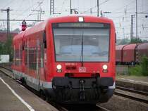 Die Br.650 100-1 fuhr am 16.05.07 als RE nach Ulm Hbf. Hier bei der Einfahrt des Bahnhofs Aalen.