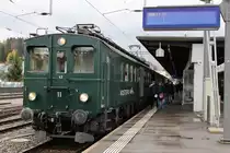 Eurovapor: BDe 3/4 Nr. 43 «Apfelsaft-Express» und Waggons der Swiss Classic Train, anlässlich der  Züriost-Founduefahrt  im Bahnhof Effretikon. Sonntag, 19. November 2017

(Route des Founduezuges: Effretikon-Winterthur-Elgg-St. Gallen-Romanshorn-Ermatingen-Schaffhausen-Eglisau-Bülach-ZH Seebach-Effretikon-Winterthur-Elgg.)