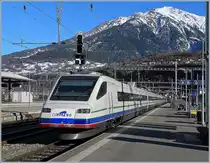 Ein Cisalpino ETR 470 nach der Abfahrt in Brig Richtung Italien.
29. Jan. 2008 