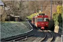 S24 mit BDeh 4/4 16 und ABt 115 in Altstätten Stadt. Dort wurde vor Kurzem die bergseitige Weiche ausgebaut. (01.12.2017)