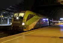 1016 036  CAT  am EN421 nach Wien in Köln Hbf am 02.12.2017