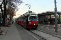 Wien Wiener Linien SL 31 (E1 4795 + c4 1342) I, Innere Stadt, Franz-Josefs-Kai (Hst. U-Bahnstation Schottenring) am 18. Oktober 2017.