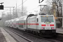 146 555-8 mit IC 2201 nach Köln Hbf. in Recklinghausen Hbf. 18.12.2017