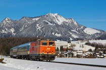 Die malerische Kulisse im Allgäu. 2143.21 zieht ihren Alex kurz vor Altstätten nach Oberstdorf. 13.12.17