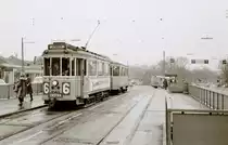 København / Kopenhagen Københavns Sporveje SL 6 (Tw 587 + Bw 15xx) Østerbro, Oslo Plads / Østerport Station am 15. Januar 1969. - Scan eines S/W-Negativs. Film: Ilford HP4. 