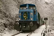 Hespertalbahn V1 (Henschel DH 360 Ca) in Essen Kupferdreh, Dezember 2017.