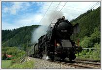Auch 52.4984  Eberhard  war am 17.5.07 mit einem Sonderzug von Knittelfeld auf dem Weg nach Graz und weiter nach Lieboch zur Er�ffnung der Ausstellung  150 Jahre S�dbahn . Die Aufnahme zeigt sie mit dem E 16330 kurz vor St. Michael.