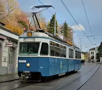 Be 4/6 Nr. 1674 unterwegs am 26. November 2017 als Museumslinie 21 kurz vor der Haltstelle Zürich Stadelhofen.