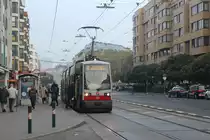 Wien Wiener Linien SL O (A1 131) X, Favoriten, Troststraße (Hst. Laxenburger Straße / Troststraße) am 20. Oktober 2017.