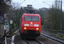 152 006-3 DB  kommt als Lokzug aus Aachen-West nach Stolberg-Hbf aus Richtung Aachen-West und fährt durch Aachen-Schanz in Richtung Aachen-Hbf,,Aachen-Rothe-Erde,Aachen-Eilendorf,Stolberg-Hbf(Rheinland). 
Aufgenommen vom Bahnsteig von Aachen-Schanz. 
Am Nachmittag vom 4.1.2018.