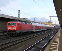 Am 12.12.2015 bespannt die 114 029 den RE nach Frankfurt a.M. Hbf. Hier nie der Abfahrt in Fulda.