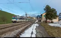 SOB RBDe 561 081 mit Voralpen-Express St. Gallen - Luzern am 6. Januar 2018 bei der Durchfahrt im Bahnhof Sattel-Aegeri.