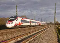 SBB-RABe503 022(93 85 0 503 022-2 CH-SBB)'Johann Wolfgang von Goethe' fährt als  ECE151 von Frankfurt-Hbf über Basel und Chiasso nach Milano-Centrale.
Bis Basel-Badischer-Bahnhof verkehrt er unter der von der DB mit Einführung dieses Zugpaares zum Fahrplanwechsel im Dezember 2017 neugeschaffenen Zugkategorie ECE, ab Basel-Badischer-Bahnhof verkehrt er unter der gleichen Zugnummer weiter als EC.

2017-12-29 Niederschopfheim