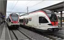 524 007 S40 nach Varese(I) und 524 008 S40 nach Albate-Camerlata(I) in Mendrisio(CH). (17.01.2018)