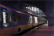 Im Keller - 

Ein Zug aus Rotterdam nach der Ankunft im Untergrund von Antwerpen Centraal.

21.06.2016 (M)