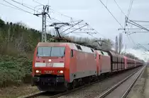 Doppeltraktion 152 149-1 + 152 011-3 mit Erzzug Richtung Eisenhüttenstadt am 25.01.18 Berlin-Hohenschönhausen.