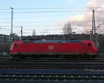185 012-2 DB  rangiert in Aachen-West. 
Aufgenommen vom Bahnsteig in Aachen-West.
Am Kalten Nachmittag vom 1.2.2018.