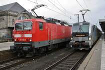 143 358-0 trifft am 28.12.2017 mit der S2 von Schwabach nach Feucht im Nürnberger Hauptbahnhof auf 193 801-8 mit dem RE4806 nach Sonneberg(Thür) Hauptbahnhof.