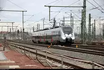 1442 662 (Bombardier Talent 2) der S-Bahn Mitteldeutschland (MDSB II | DB Regio Südost) als S 37916 (S9) von Eilenburg nach Halle(Saale)Hbf durchfährt das Gleisvorfeld von Halle(Saale)Hbf. Aufgenommen von der Delitzscher Straße. [26.1.2018 | 15:24 Uhr]