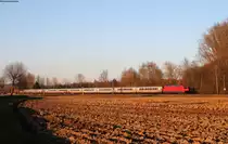 101 081-8 und 101 141-0 mit dem IC 1274 (Basel SBB-Berlin Hbf (tief)) bei Riegel 13.2.18