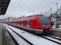 ET 430 590 als S3 nach Flughafen/Messe in Leinfelden, 19.02.2017.