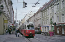 Wien Wiener Linien SL 5 (E1 4555) VII, Neubau, Kaiserstraße / Westbahnstraße am 6. August 2010. - Scan eines Farbnegativs. Film: Fuji S-200. Kamera: Leica C2.