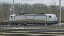 91 80 6187 079-9 D-RHC bringt einen  Hard Top Bulk Containerzug  Richtung Norden.
Weil a. R. 23.02.2018