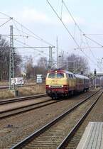 BTEX 217 002 verlässt am 21.02.2018 den Betzriebshof der Länderbahn im Vogtländischen Neumark.