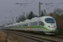 403 019 ``#grünspotting´´ konnte am 03.03.2018 in Angermund als ICE611 fotografiert werden.