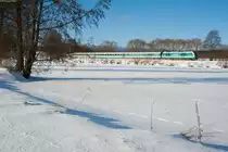 223 067 mit dem ALX 84106 von München Hbf nach Hof Hbf bei Reuth, 06.01.2017