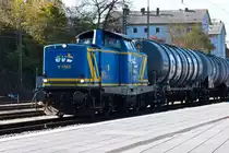 EVB 1253 (212 285) mit Kesselwagenzug am 31.10.2016 Passau Hbf