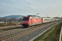 101 020-6 ist mit einen IC am 07.02.2018 in Richtung Würzburg unterwegs,gesehen bei Würzburg/Süd.
