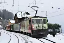 50 Jahre Blonay - Chamby Museumsbahn:
Anlässlich des Beginns des Jubiläumjahes der BC fuhr die MOB GDe 4/4 Nr. 6006  Aigle les Murailles  mit einem  Winterdampfzug  von Montreux via Montbovon und Chateau d`Oéx nach 
Zweisimmen.

Die Aufnahme zeigt die Durchfahrt im Bahnhof Chamby.
Samstag, 3. März 2018