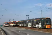 VGF Mercedes Benz O305, Düwag Pt Wagen 728, 148 und Bombardier S-Wagen 232 bei Frankfurt Hausen bei einer Sonderfahrt am 04.03.18 auf der Breitenbachbrücke