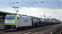 Captrain/ITL 185 562-6 mit Kesselwagenzug (leer) Richtung Stendell am 09.03.18 Bf. Flughafen Berlin-Schönefeld. 