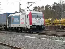 185 665-7  Kombi-Verkehr  von Lokomotion in Roth 11.03.2018.