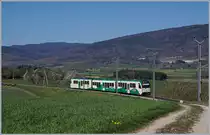 Ein BAM MBC  SURF  verlässt die Station Ballens Richtung Bière.
10. April 2017 
