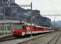 ZB/SBB: Dispopendelzug bestehend aus der HGe 4/4 101 963-7 und dem ABt 928 in Meiringen am 9. März 2018.
Foto: Walter Ruetsch