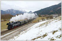 SR 14486 von Eisenerz nach Selzthal, bis Admont mit ÖGEG 1141.21, von Admont bis Selzthal mit 78.618 bespannt, am 17.3.2018 mit Blick auf Admont.