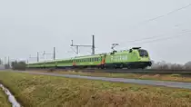 Der erste Flixtrain auf der KBS 385: Die an BTEX vermietete MRCE ES 64 U2-005 (182 505) ist mit dem FLX 20050 am 23.03.18 bei Diepholz auf dem Weg von HH-Altona nach Köln Hbf.
