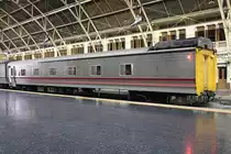 บนอ.ป.1102 (บนอ.ป.=ANF./Air-conditioned First Class Day & Night Coach, Hersteller: CRRC Changchun, Bauj. 2016) am 11.Jänner 2018 im Bf. Hua Lamphong.